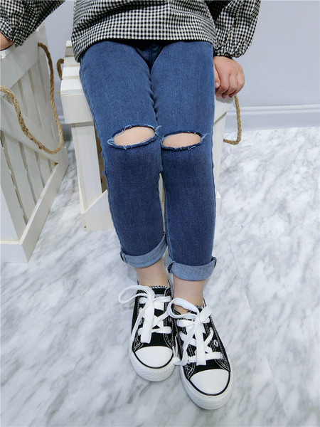 Blugi rupți pentru copii pentru fete în albastru