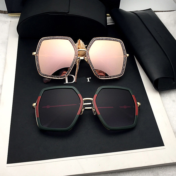 Stílusos női sokszögű szemüveg több színben