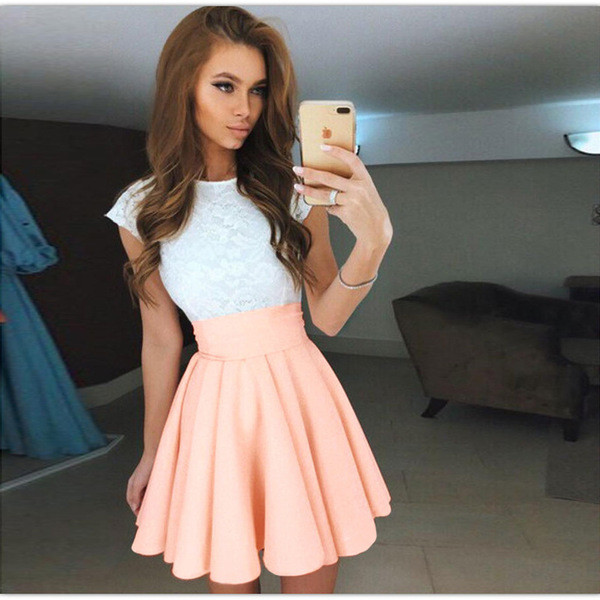 Rochie de dama eleganta in culori vii cu dantela si panglica