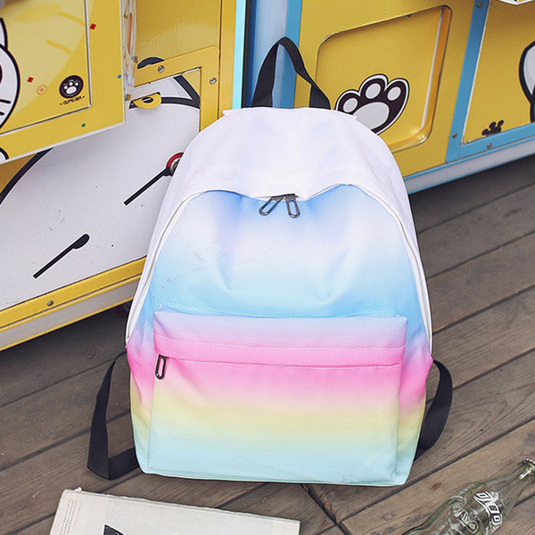 Γυναικείο σακίδιο με εξωτερική τσέπη 