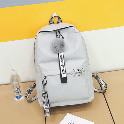 Női hétköznapi hátizsák három színben, fém elemekkel