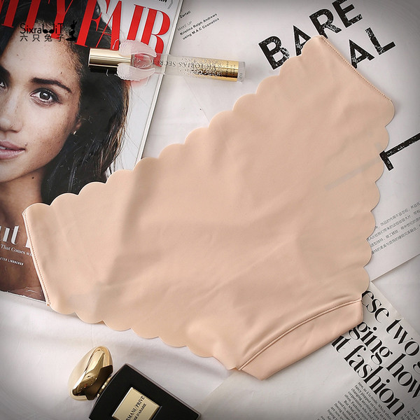 Γυναικεία μπικίνι σε διάφορα χρώματα