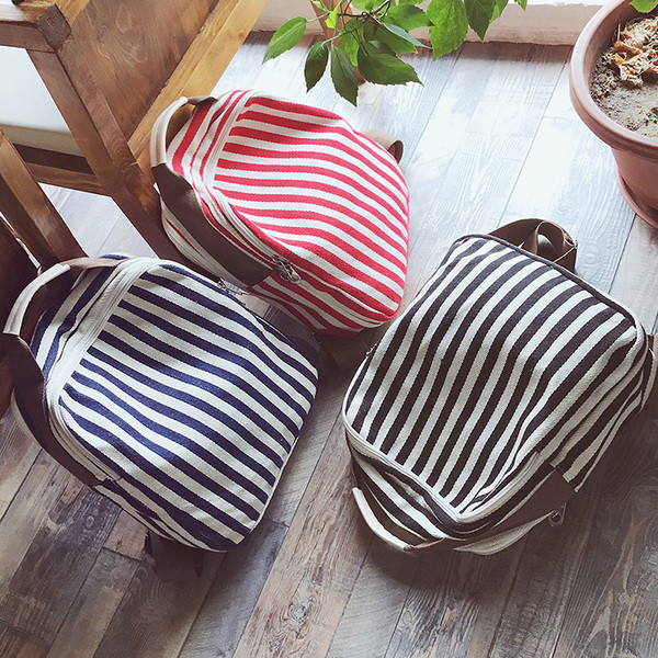 Rucsac de dama in trei culori cu bretele duble late