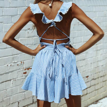 Stílusos női ruha mély nyakkivágással, kék színben