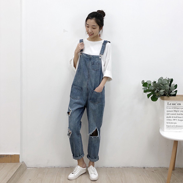 Salopetă casual de damă ruptă