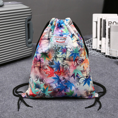 Γυναικείο σακίδιο με floral εκτύπωση με διπλές λεπτές λουρίδες