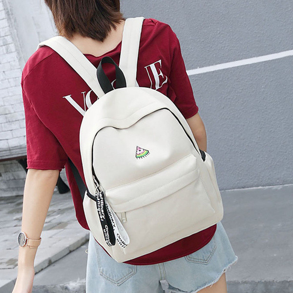 Rucsac de dama in diferite culori cu broderie si inscriptionare