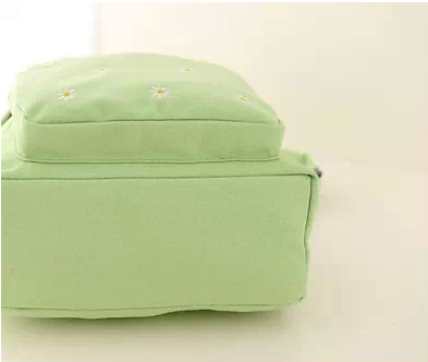 Rucsac de damă de zi cu zi în culori luminoase cu motive florale