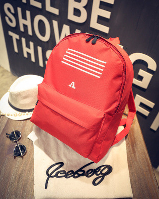 Rucsac de dama in doua modele cu imprimeu si broderie in mai multe culori