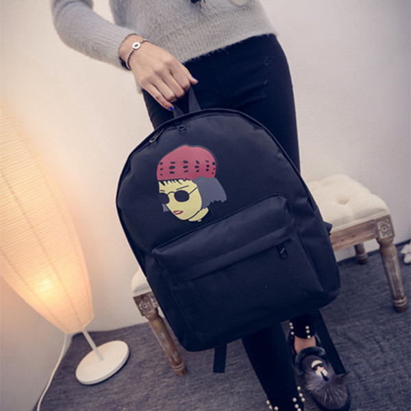 Rucsac de dama in doua modele cu imprimeu si broderie in mai multe culori