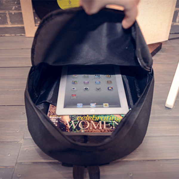 Rucsac de dama in doua modele cu imprimeu si broderie in mai multe culori