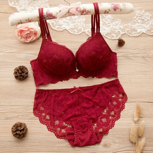 Set elegant din dantelă de damă din două părți-sutien + bikini în culori diferite