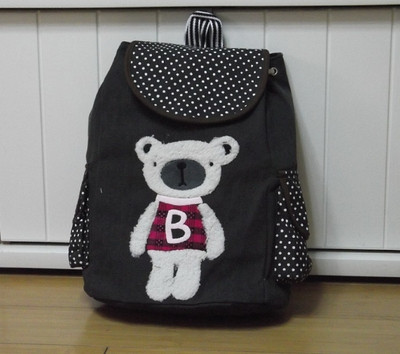 Rucsac de damă cu buzunare laterale și imprimare 3D