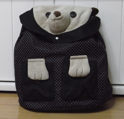 Rucsac de damă cu buzunare laterale și imprimare 3D