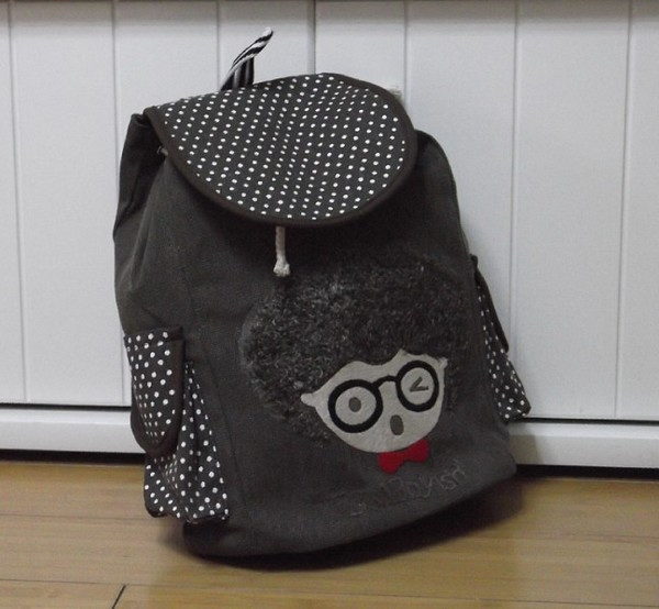 Rucsac de damă cu buzunare laterale și imprimare 3D