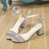 Modern egyszerű velúr szandál három színben - bézs, szürke és fekete