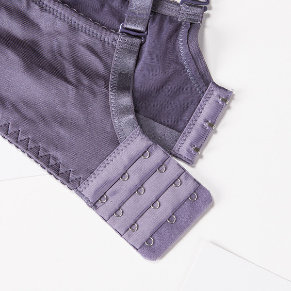 Set de dama modern din doua parti - sutien si bikini cu broderie in mai multe culori