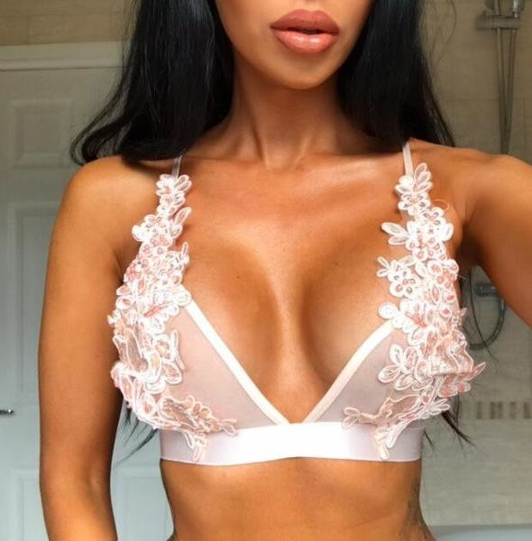 Γυναικείο αμάνικο  με ενδιαφέρουσα 3D floral διακόσμηση σε δύο χρώματα