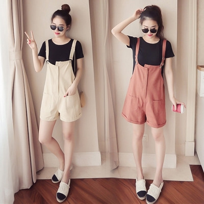 Women`s casual short jumpsuit with pockets in two colors