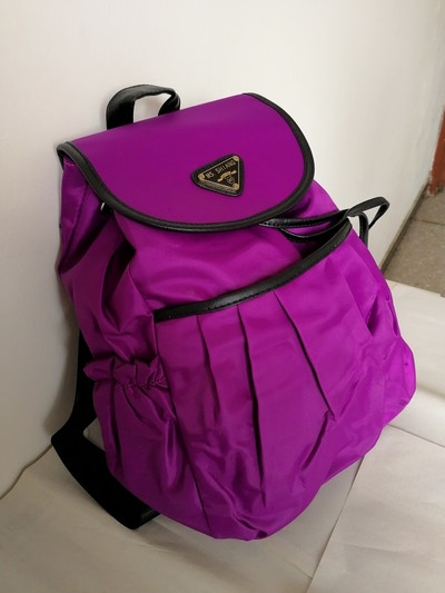 Rucsac de dama in trei modele cu talpa fata mica in mai multe culori