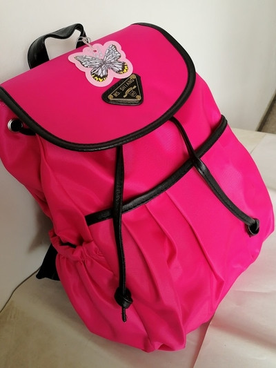 Rucsac de dama in trei modele cu talpa fata mica in mai multe culori