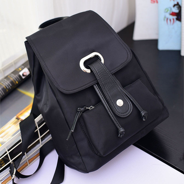 Rucsac de dama in trei modele cu talpa fata mica in mai multe culori