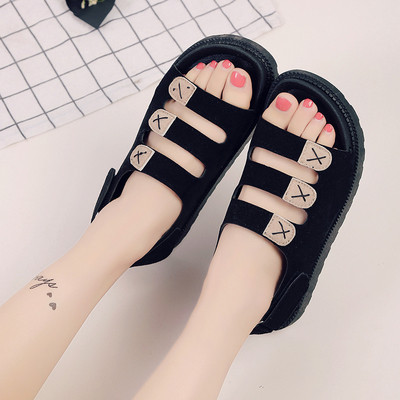 Sandale cu talpa inalta si confortabila, potrivite pentru utilizarea de zi cu zi in trei culori