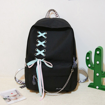 Női hátizsák több színben fémlánccal, horgolt megkötőkkel