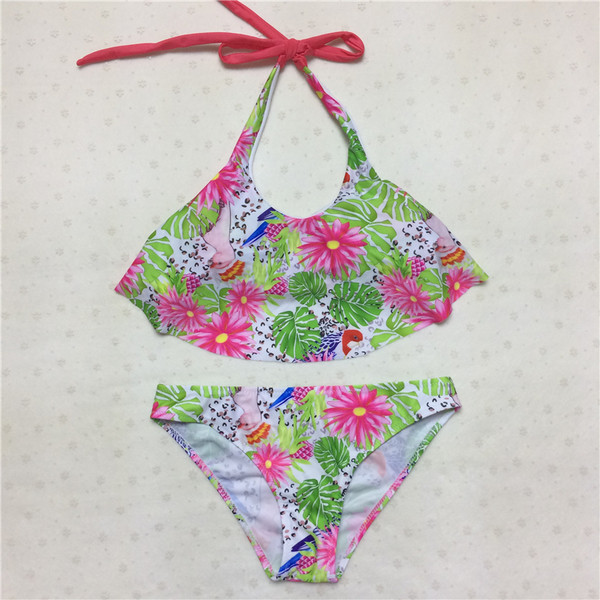 Costum de baie de damă cu flori în două modele în două părți