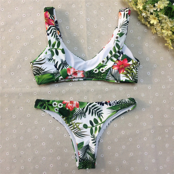 Stílusos virágos fürdőruha párnázással két részből álló hölgyeknek