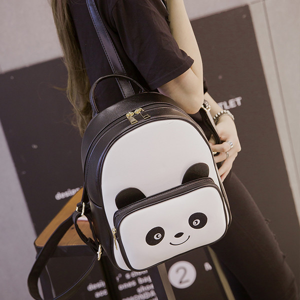 Női hátizsák két színben, érdekes nyomattal