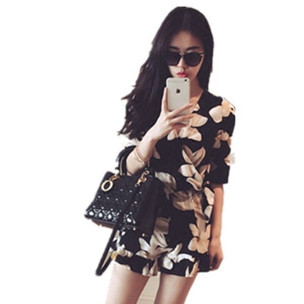 Salopeta de dama casual cu motiv floral cu maneci 3/4