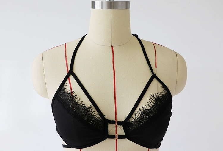 Set de dama modern din dantela de ancora in negru