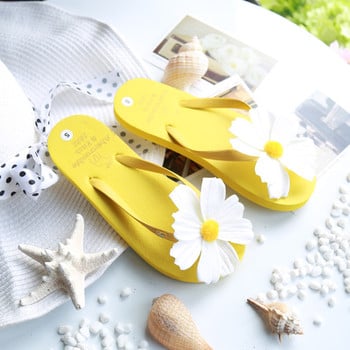 Плажни дамски гумени чехли с декоративно цвете, в различни цветове