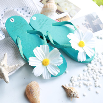 Papuci de plaja de dama din cauciuc cu floare decorativa, in diferite culori