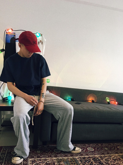 Tricou casual barbatesc in diverse culori - croiala alungita