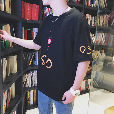 Stílusos férfi póló rövid ujjal és egyszerű felirattal - sok modell