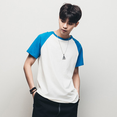 Stílusos férfi póló rövid ujjal és egyszerű felirattal - sok modell