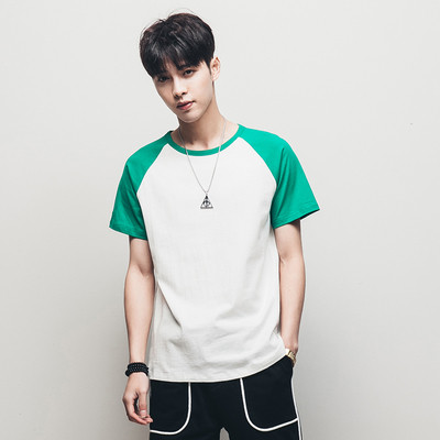 Stílusos férfi póló rövid ujjal és egyszerű felirattal - sok modell