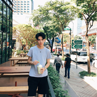 Tricou casual barbatesc simplu cu guler in forma de O - culori diferite