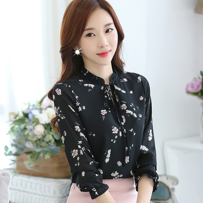 Cămașă de damă cu decolteu O în mai multe culori cu motive florale