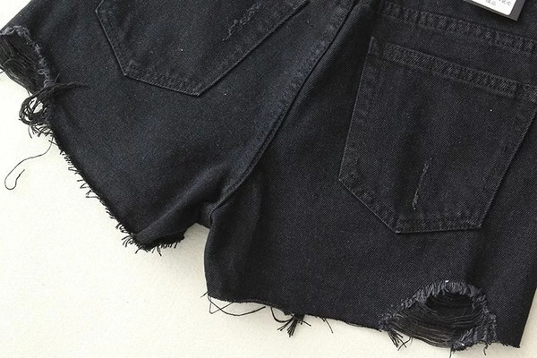 Pantaloni scurti de dama din denim cu talie inalta in trei culori si rupti