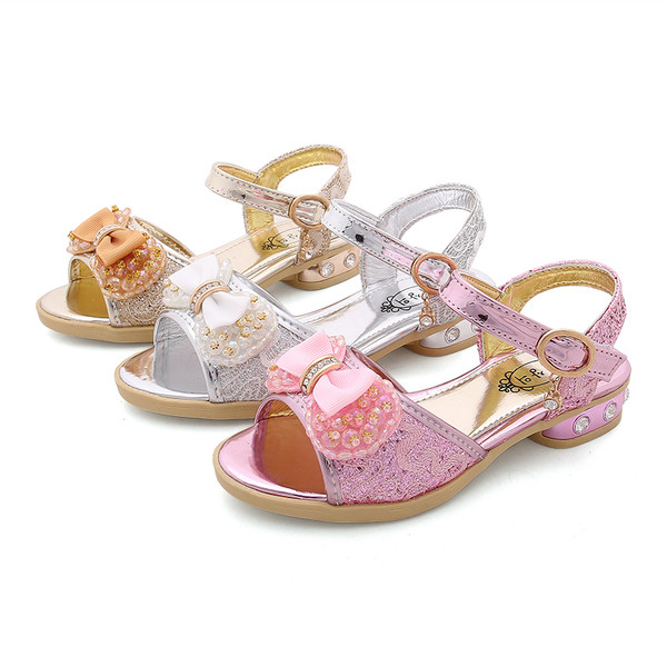 Elegáns gyerekszandál lányoknak három színben szalaggal és gyöngyökkel