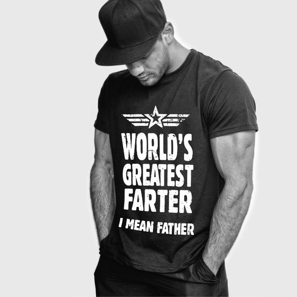 Rövid ujjú blúz O-alakú gallérral + érdekes felirat