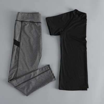 Γυναικεία αθλητική φόρμα από δύο τεμαχίων t-shirt + κολάν σε δύο χρώματα