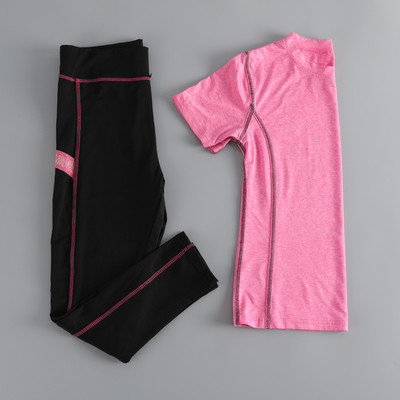 Γυναικεία αθλητική φόρμα από δύο τεμαχίων t-shirt + κολάν σε δύο χρώματα
