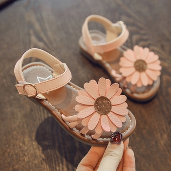 Детски модерни сандали за момичета с голяма 3D декорация в три цвята