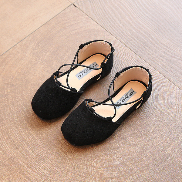 Stílusos, öko velúrból készült gyerekcipő lányoknak keresztkötővel, többféle színben