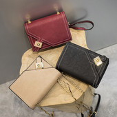 Geanta mica simpla din piele ecologica in trei culori cu un detaliu metalic