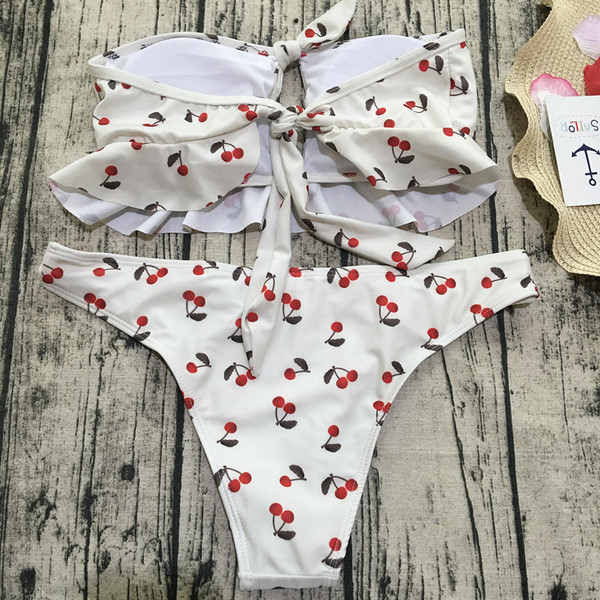 Costum de baie actual de damă din două piese cu imprimeu floral